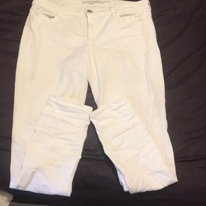 American eagle white jeans